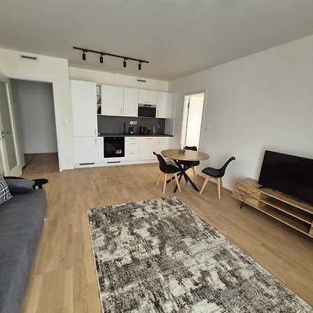Smichov Luxury Madeleine Apartmán